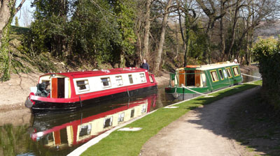 Canal Barges in Govilon