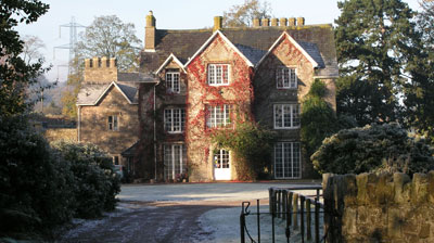 Llanwenarth House, Govilon